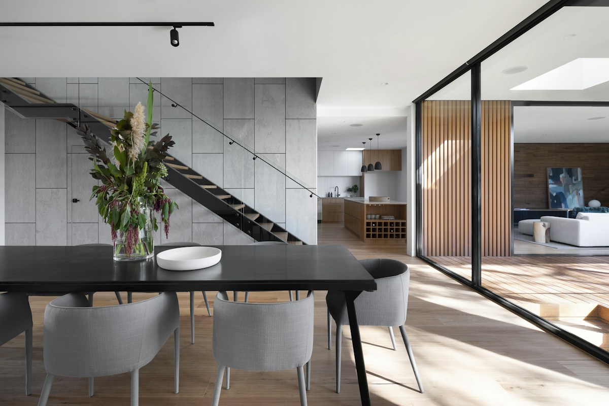 Home interior with a dining table and natural finishes